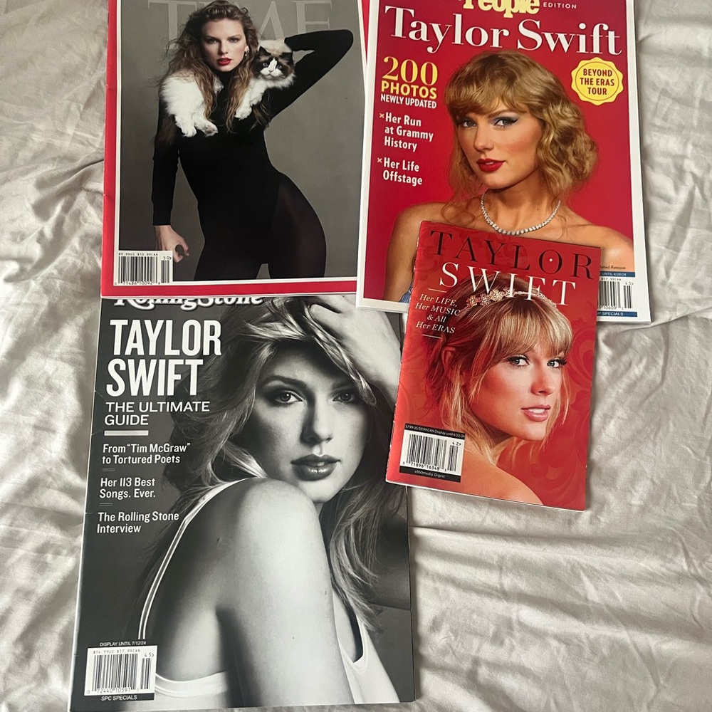 Taylor Swift Magazine Collection